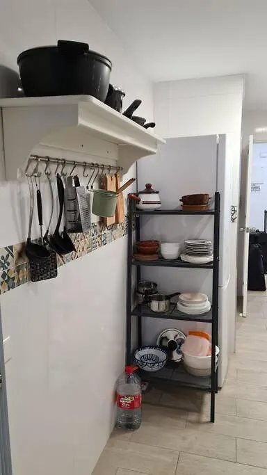 Excellent Choice For Up To 8, 150 Sqm Of Comfort, 700 To Beach, With Pool, Air-Conditioning Fuengirola Appartement